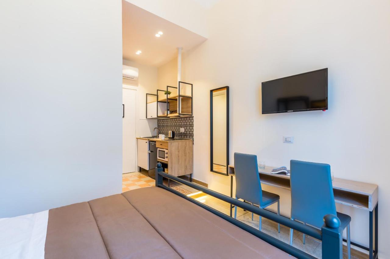 Central Station Apartments & Suites 나폴리 외부 사진